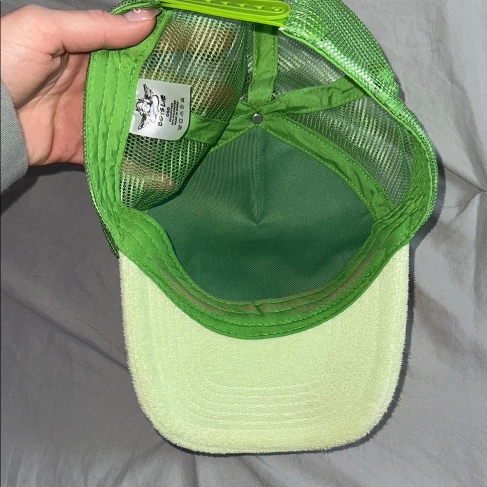 Boy Lie Green and Yellow Embroidered Cap - Picture 2 of 3
